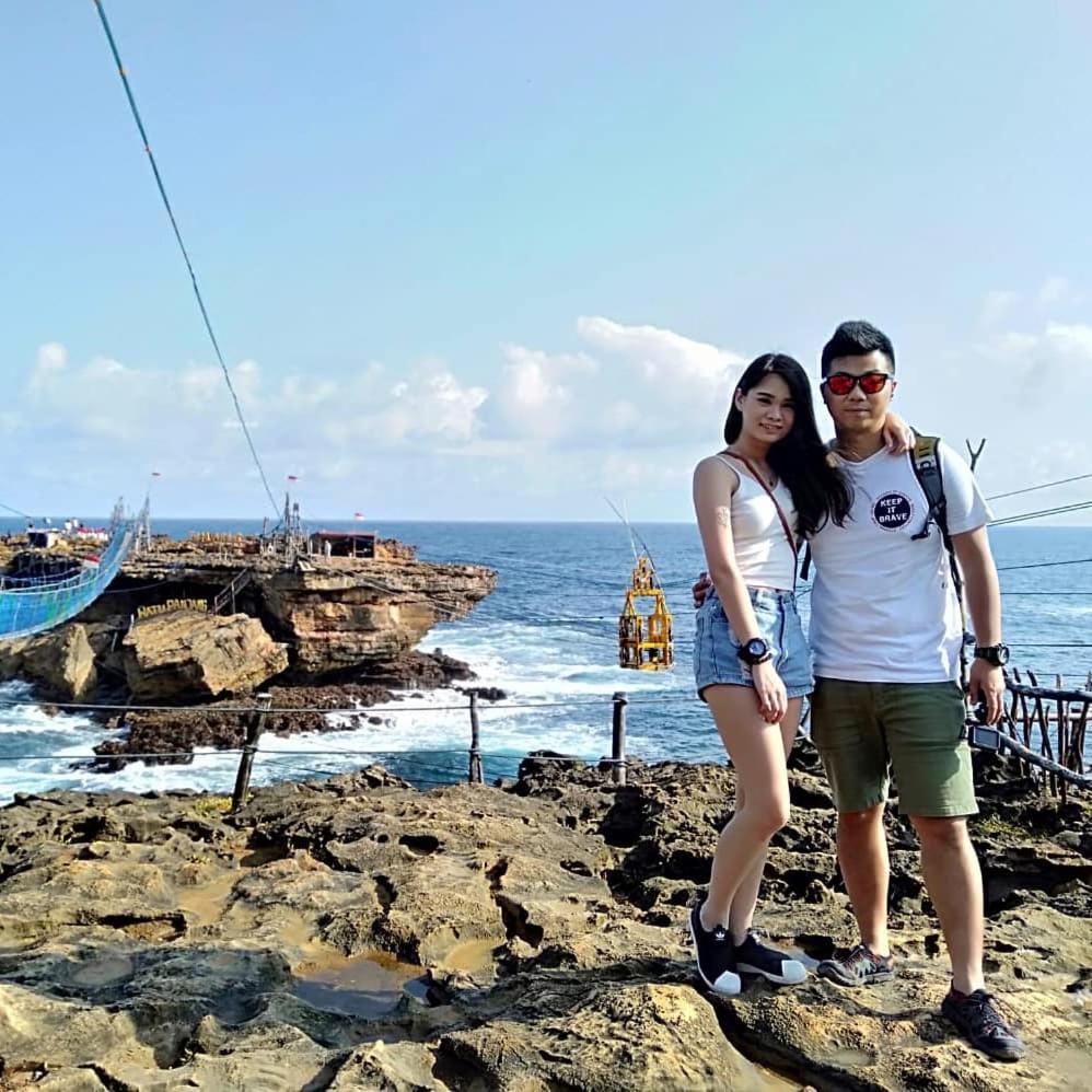 Rumah Ukhi Guest House Cebongan Eksteriør bilde