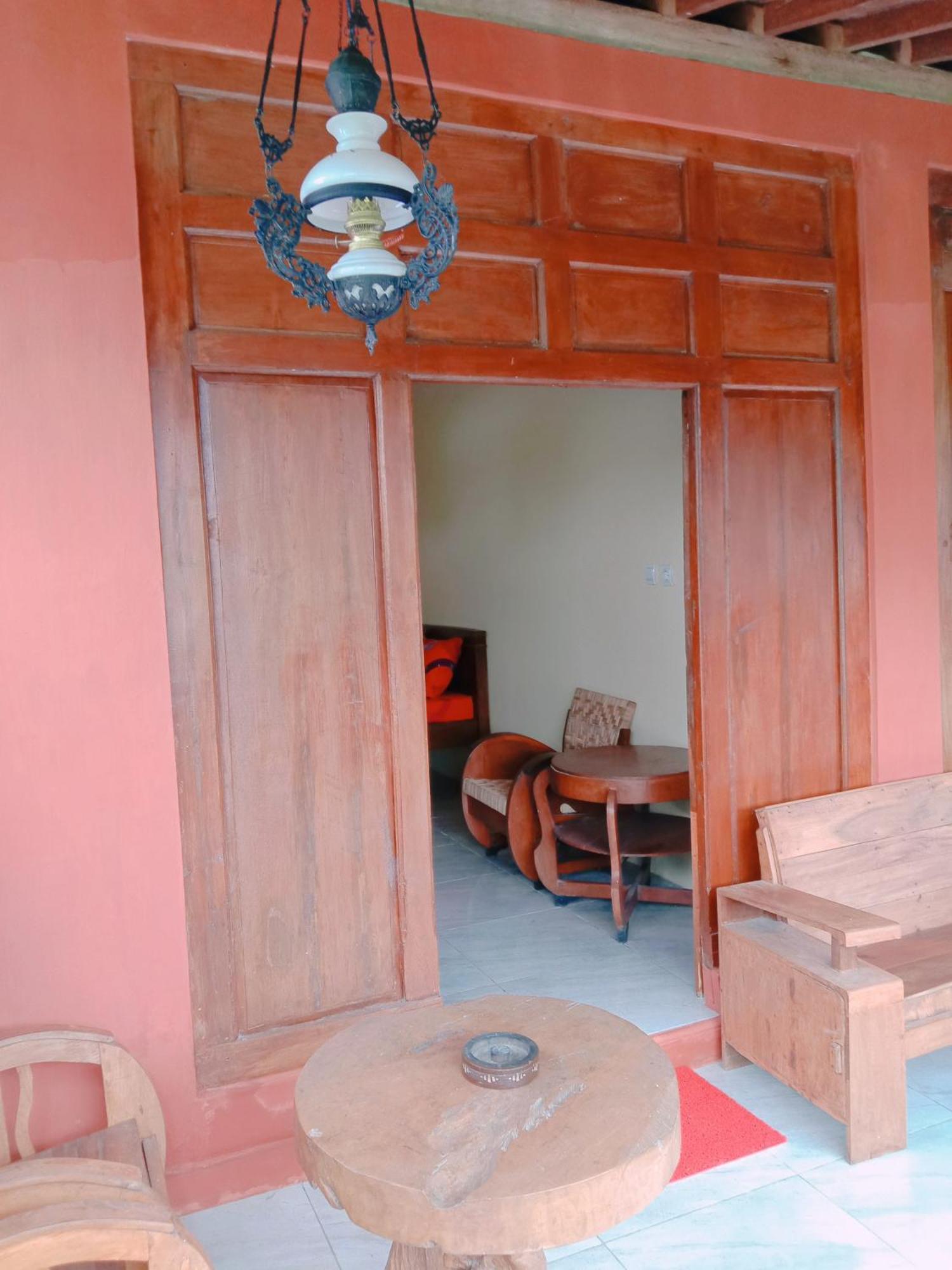 Rumah Ukhi Guest House Cebongan Eksteriør bilde