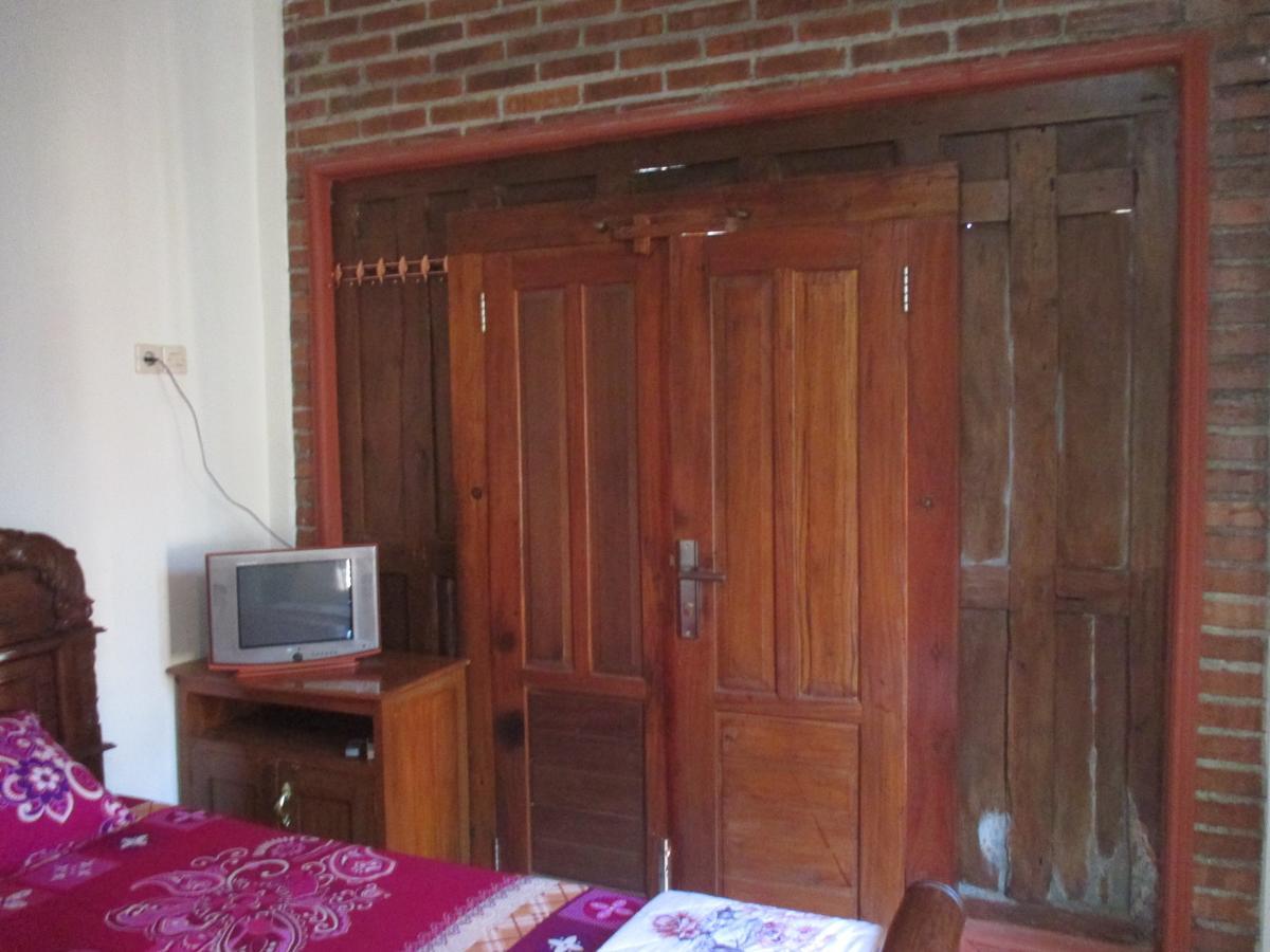 Rumah Ukhi Guest House Cebongan Eksteriør bilde
